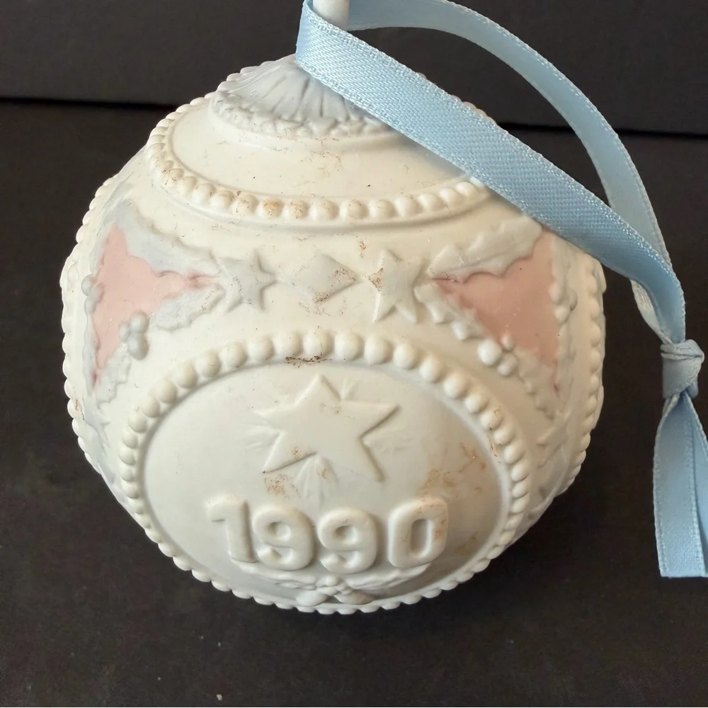 Lladro 1990 Christmas Ornament Porcelain Children White Pink Blue Pastel Baby 2